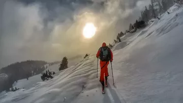 Ski de tură în Bucegi – Drumul Grănicerilor